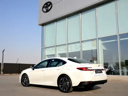 Toyota Camry Prestige 2026 года за 20 690 000 тг. в Шымкент – фото 2