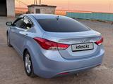 Hyundai Elantra 2013 года за 3 600 000 тг. в Атырау – фото 3