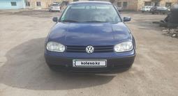 Volkswagen Golf 2001 годаүшін2 500 000 тг. в Караганда