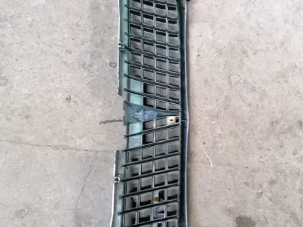Решетка радиатора за 25 000 тг. в Алматы – фото 2