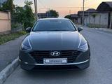 Hyundai Sonata 2021 года за 12 300 000 тг. в Шымкент – фото 2