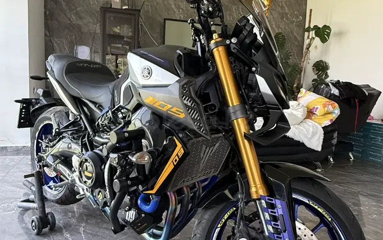 Yamaha  MT-09 (FZ-09) 2019 года за 5 500 000 тг. в Алматы