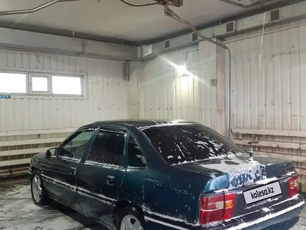 Opel Vectra 1993 года за 1 550 000 тг. в Актобе – фото 8