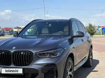 BMW X5 2022 года за 38 500 000 тг. в Алматы – фото 4