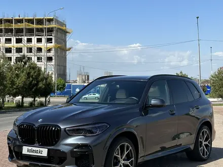 BMW X5 2022 года за 38 500 000 тг. в Алматы – фото 3