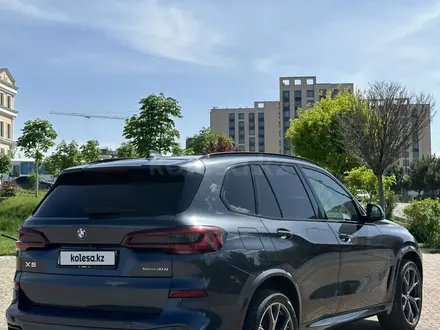 BMW X5 2022 года за 38 500 000 тг. в Алматы – фото 7