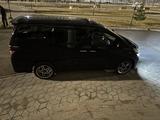 Toyota Vellfire 2009 года за 5 800 000 тг. в Атырау – фото 3