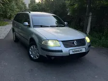 Volkswagen Passat, 2003