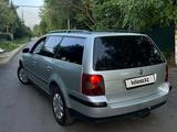 Volkswagen Passat 2003 годаүшін2 100 000 тг. в Талгар – фото 2