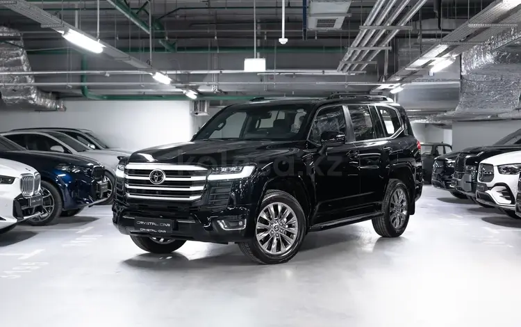 Toyota Land Cruiser 2024 года за 63 000 000 тг. в Алматы