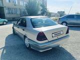 Mercedes-Benz C 200 1997 года за 1 300 000 тг. в Шиели – фото 4