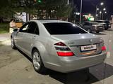 Mercedes-Benz S 500 2006 годаүшін6 600 000 тг. в Алматы – фото 5