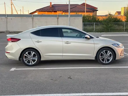 Hyundai Elantra 2017 года за 6 850 000 тг. в Караганда – фото 6