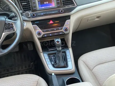 Hyundai Elantra 2017 года за 6 850 000 тг. в Караганда – фото 8