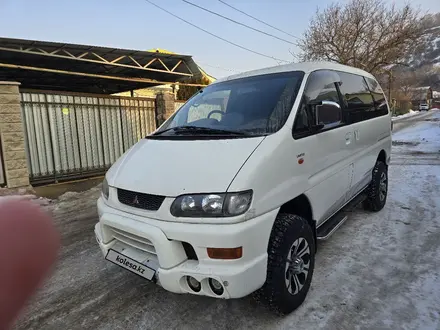 Mitsubishi Delica 2002 года за 5 500 000 тг. в Алматы – фото 2