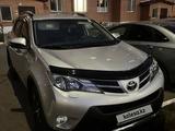 Toyota RAV4 2015 года за 10 200 000 тг. в Караганда – фото 2