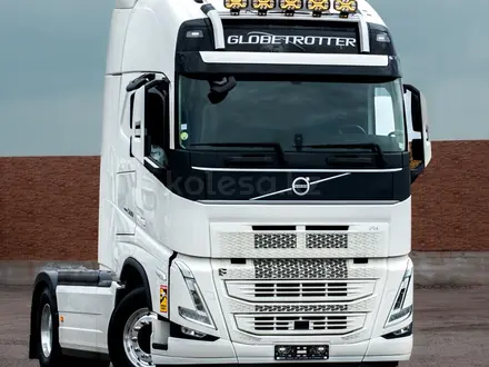 Volvo  FH 2022 года за 53 000 000 тг. в Шымкент