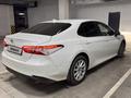 Toyota Camry 2021 года за 14 999 999 тг. в Алматы – фото 4