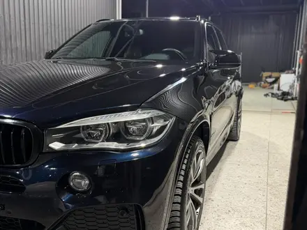BMW X5 2013 года за 18 000 000 тг. в Шымкент – фото 2