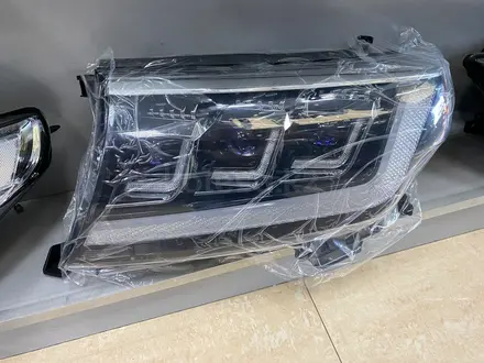 Передние фары FULL LED на Land Cruiser 200 2007-2015 дизайн LC300 за 250 000 тг. в Актау – фото 3