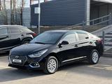 Hyundai Accent 2018 года за 7 590 000 тг. в Караганда