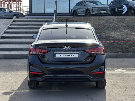 Hyundai Accent 2018 года за 6 990 000 тг. в Караганда – фото 11