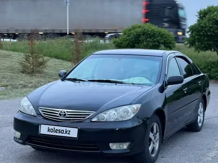 Toyota Camry 2005 года за 3 900 000 тг. в Алматы