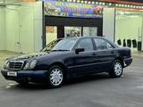 Mercedes-Benz E 230 1997 года за 2 450 000 тг. в Алматы