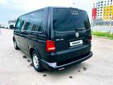 Volkswagen Multivan 2008 годаүшін8 700 000 тг. в Астана – фото 2
