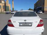 Toyota Camry 2004 года за 2 400 000 тг. в Семей – фото 5