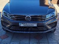 Volkswagen Touareg 2016 годаfor21 000 000 тг. в Костанай