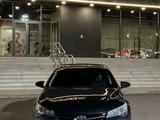 Toyota Camry 2015 года за 10 000 000 тг. в Актау – фото 2