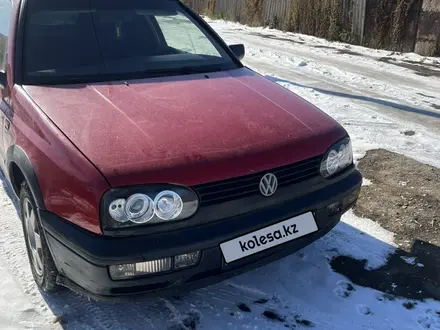 Volkswagen Golf 1995 года за 950 000 тг. в Кокшетау