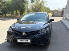 Toyota Camry, 2023