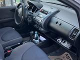 Honda Jazz 2004 годаfor4 500 000 тг. в Шымкент – фото 2