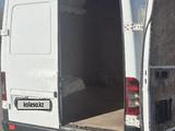 Mercedes-Benz Sprinter 2002 годаfor6 800 000 тг. в Алматы – фото 4