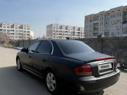 Hyundai Sonata 2002 года за 2 000 000 тг. в Алматы – фото 8