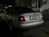 Audi A4 1996 года за 1 500 000 тг. в Алматы – фото 2
