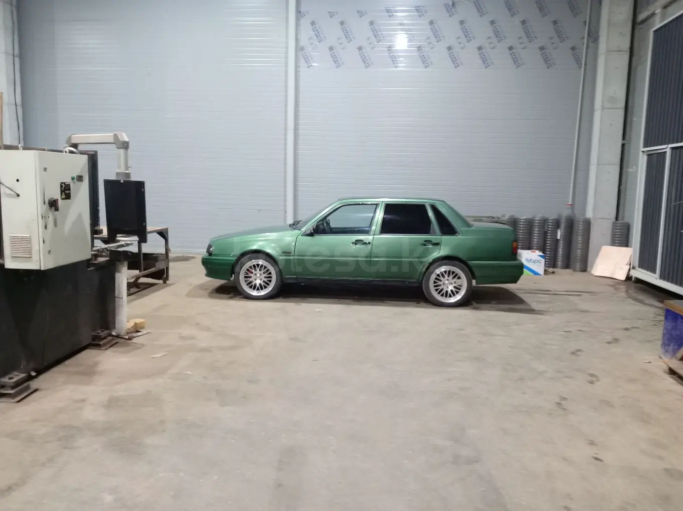 Volvo 460, 1994
