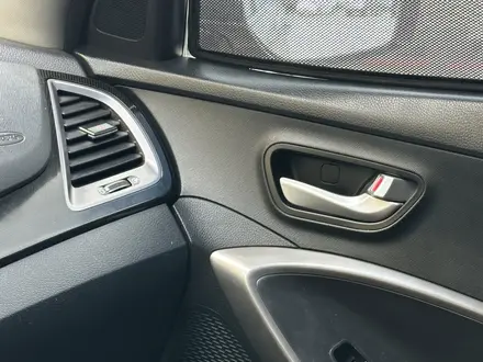Hyundai Santa Fe 2014 года за 8 700 000 тг. в Актобе – фото 22