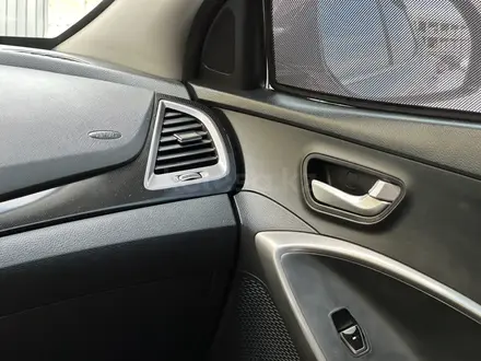 Hyundai Santa Fe 2014 года за 8 700 000 тг. в Актобе – фото 5