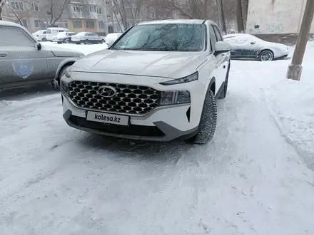 Hyundai Santa Fe 2022 года за 18 550 000 тг. в Караганда