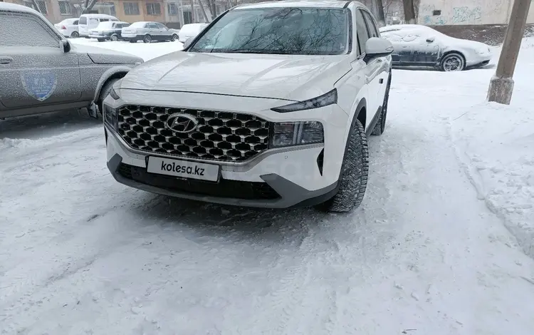 Hyundai Santa Fe 2022 года за 18 550 000 тг. в Караганда