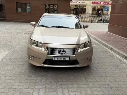 Lexus ES 300h 2012 года за 6 500 000 тг. в Жанаозен