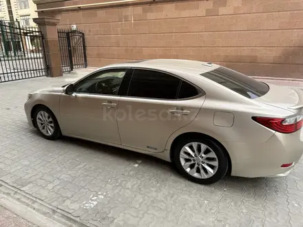 Lexus ES 300h 2012 года за 6 500 000 тг. в Жанаозен – фото 7