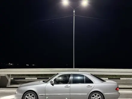 Mercedes-Benz E 200 1999 года за 2 500 000 тг. в Павлодар – фото 7