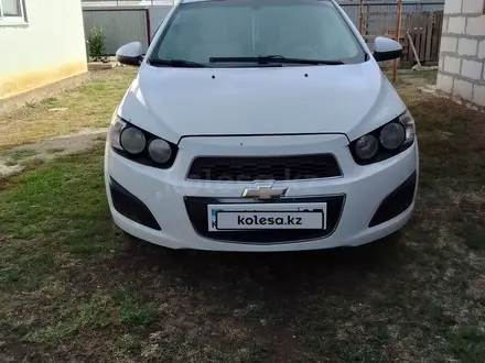 Chevrolet Aveo 2013 года за 2 650 000 тг. в Уральск