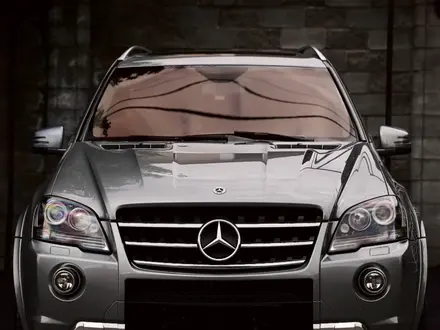 Mercedes-Benz ML 63 AMG 2010 года за 15 500 000 тг. в Алматы – фото 2