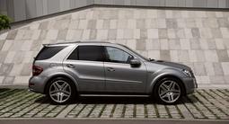 Mercedes-Benz ML 63 AMG 2010 года за 15 500 000 тг. в Алматы – фото 5
