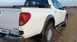 Mitsubishi L200 2013 годаүшін7 500 000 тг. в Караганда – фото 2